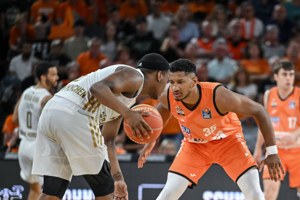 往显得力不 往显得力不